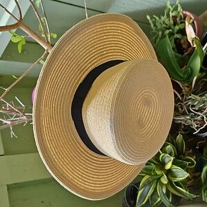 Ecote Urban Outfitters Sun Hat